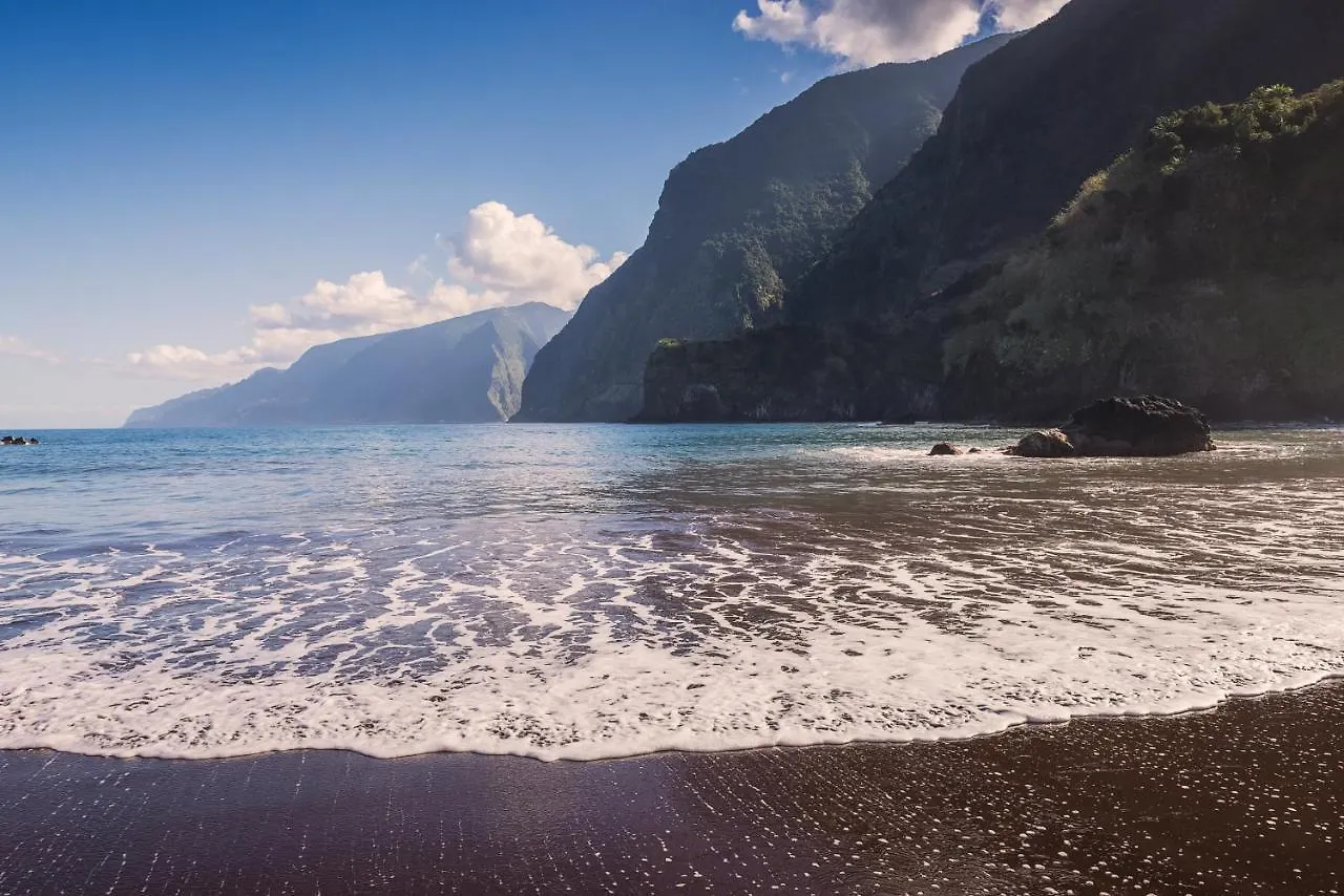 Madeira Black Sand House By Stay Madeira Island Сейшал Португалия
